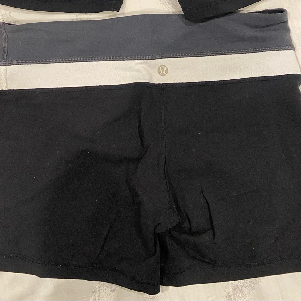 Lululemon bundle - Picture 5 of 5